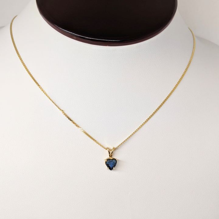 14K SAPPHIRE HEART 6MM ESTATE PENDANT & CHAIN 3.2 GRAMS