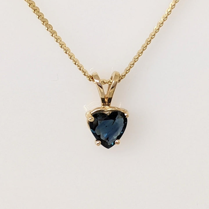 14K SAPPHIRE HEART 6MM ESTATE PENDANT & CHAIN 3.2 GRAMS