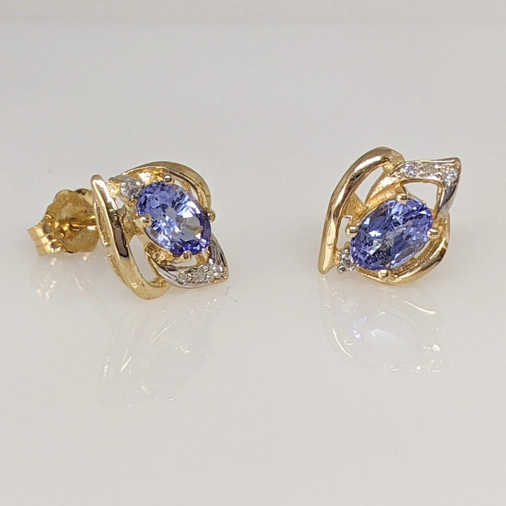 14K TANZANITE OVAL 4X6 (2) WITH (6) MELEE ESTATE EARRINGS 1.6 GRAMS