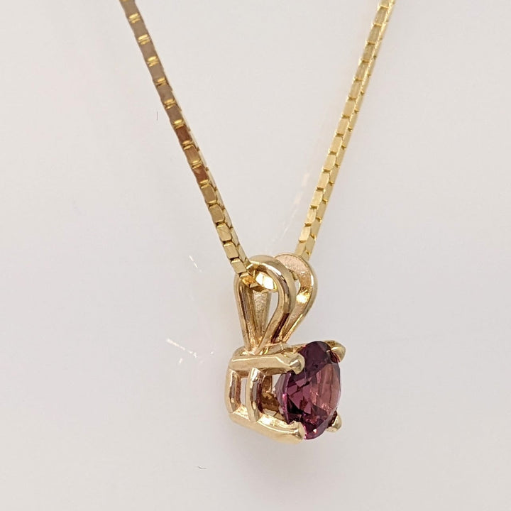 14K PINK TOURMALINE ROUND 5.5MM ESTATE PENDANT & CHAIN 3.2 GRAMS