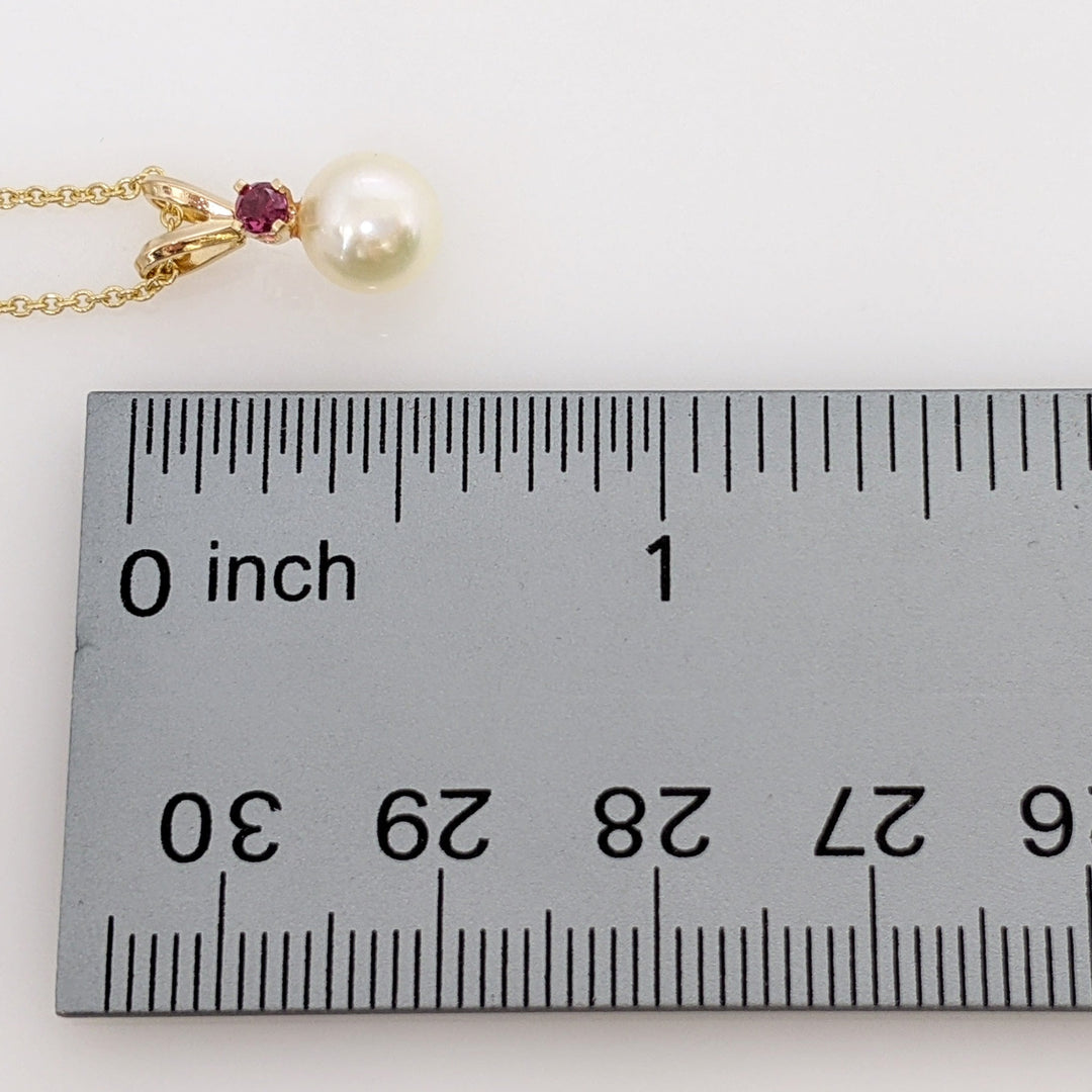 14K PEARL ROUND 7MM WITH 2.5MM RUBY ROUND (1) ESTATE PENDANT & CHAIN 2.5 GRAMS