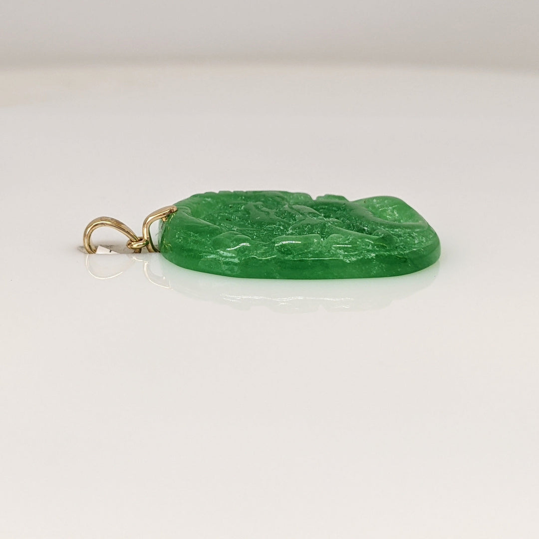 10K JADE OVAL 21X28 ETCHED ESTATE PENDANT 5.6 GRAMS