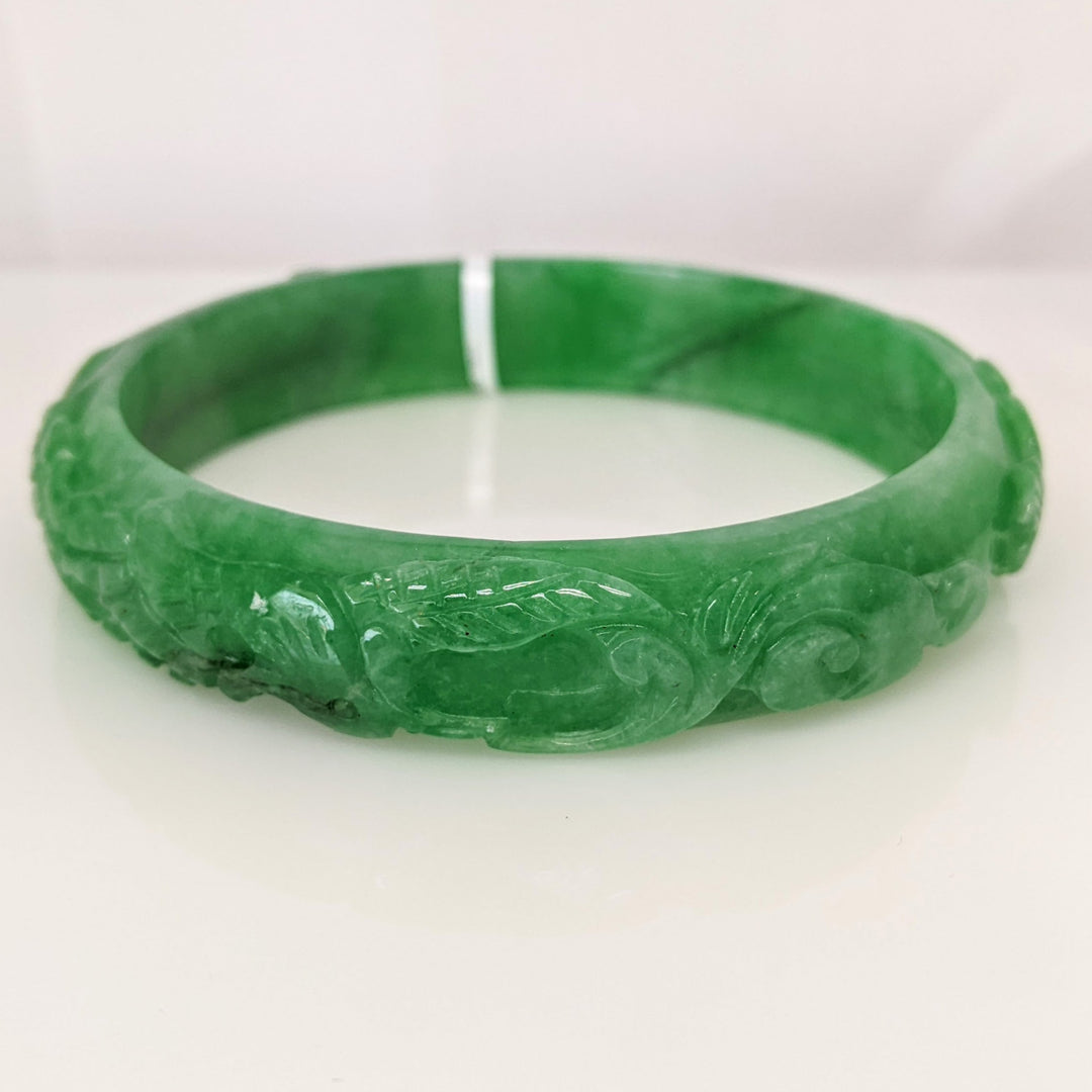 JADE 13.8MM ETCHED SOLID BANGLE ESTATE BRACELET 53.5 GRAMS