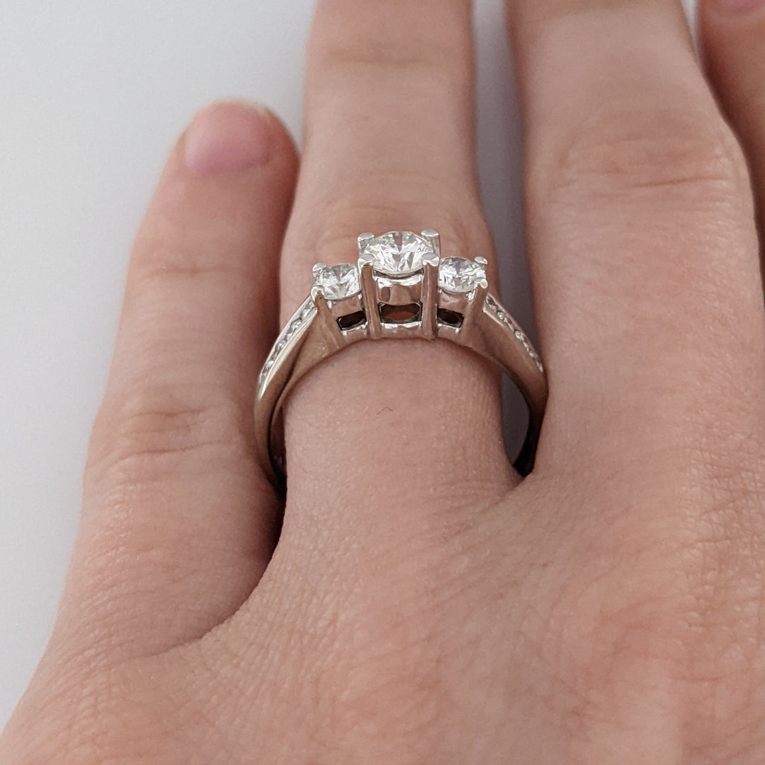 14K WHITE .87 CARAT TOTAL WEIGHT I1 G DIAMOND ROUND (11) ESTATE TRINITY RING 3.1 GRAMS
