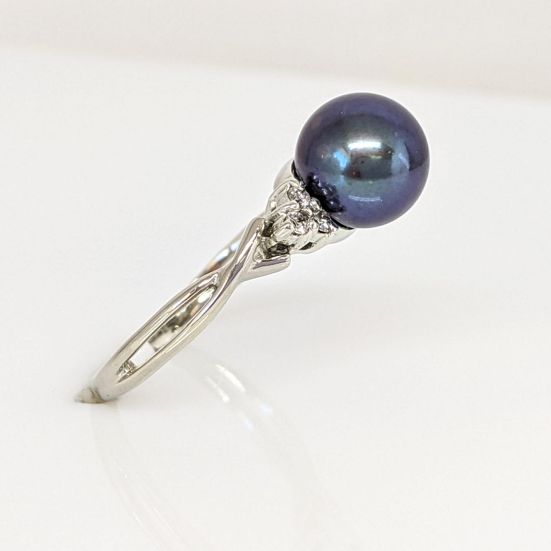 14K WHITE BLACK PEARL ROUND 8MM WITH .10 DIAMOND TOTAL WEIGHT (8) ESTATE RING 3.0 GRAMS