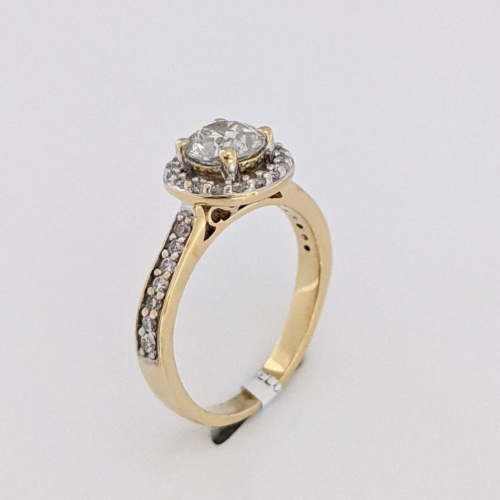 14K .97 CARAT TOTAL WEIGHT I1 I DIAMOND ROUND (33) ESTATE HALO RING 3.3 GRAMS