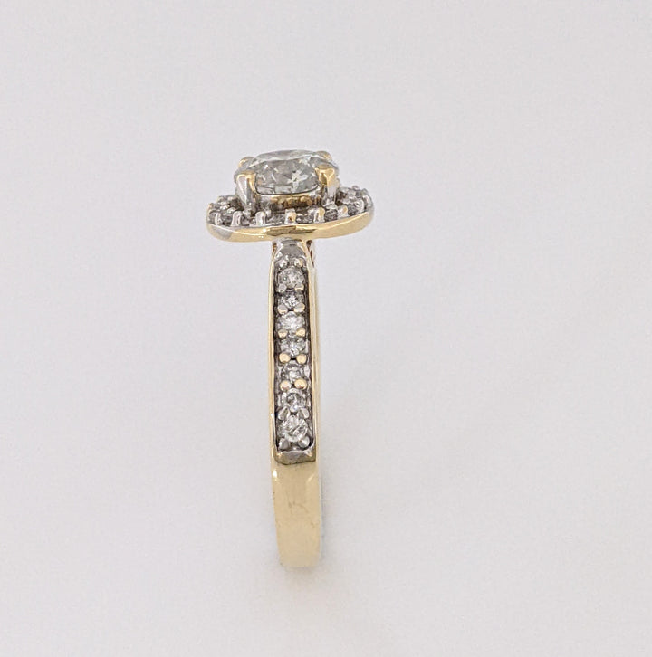 14K .97 CARAT TOTAL WEIGHT I1 I DIAMOND ROUND (33) ESTATE HALO RING 3.3 GRAMS
