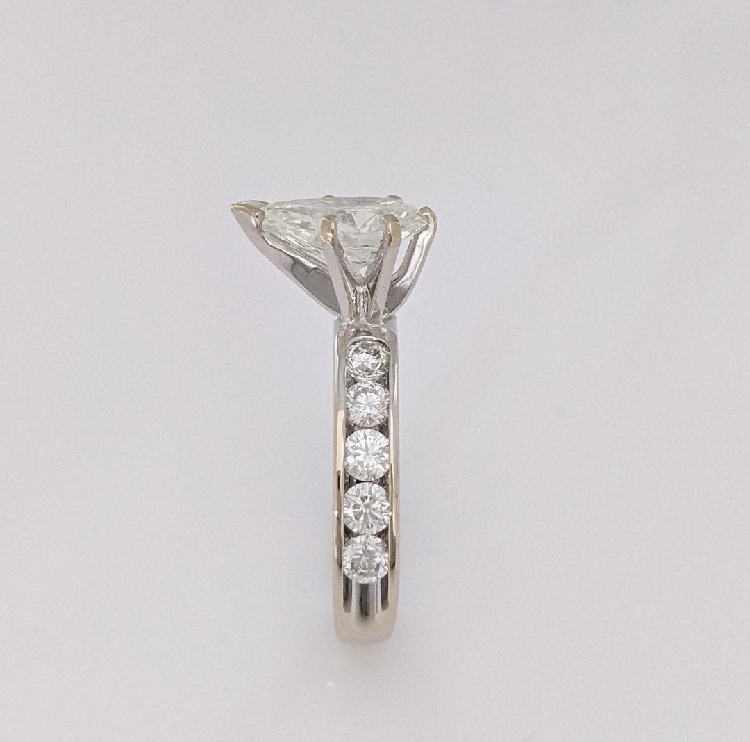 14K WHITE 2.39 CARAT TOTAL WEIGHT I1 K DIAMOND PEAR WITH (10) ROUND CHANNEL DIAMOND ESTATE RING 4.1 GRAMS
