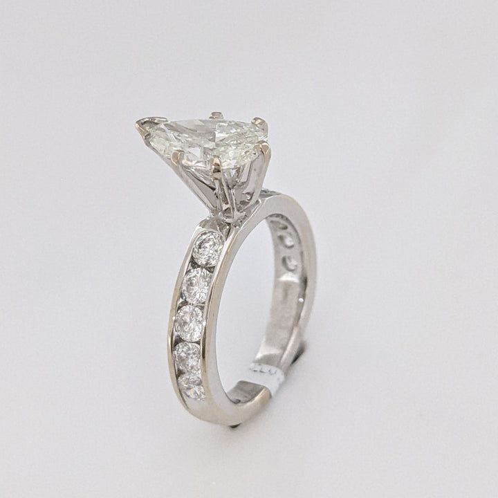 14K WHITE 2.39 CARAT TOTAL WEIGHT I1 K DIAMOND PEAR WITH (10) ROUND CHANNEL DIAMOND ESTATE RING 4.1 GRAMS