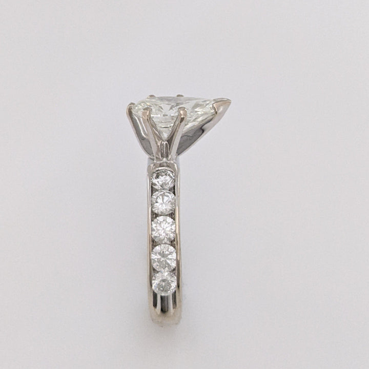 14K WHITE 2.39 CARAT TOTAL WEIGHT I1 K DIAMOND PEAR WITH (10) ROUND CHANNEL DIAMOND ESTATE RING 4.1 GRAMS