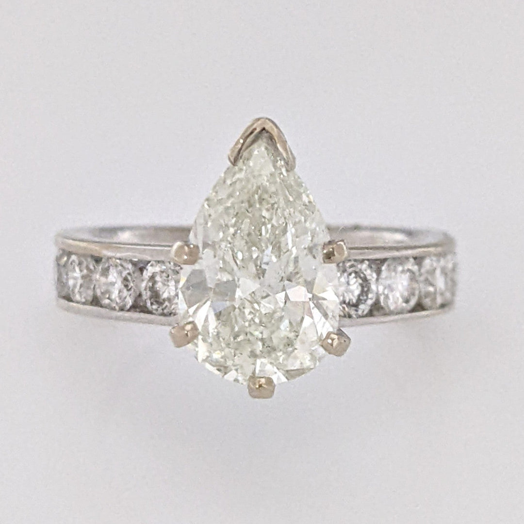 14K WHITE 2.39 CARAT TOTAL WEIGHT I1 K DIAMOND PEAR WITH (10) ROUND CHANNEL DIAMOND ESTATE RING 4.1 GRAMS