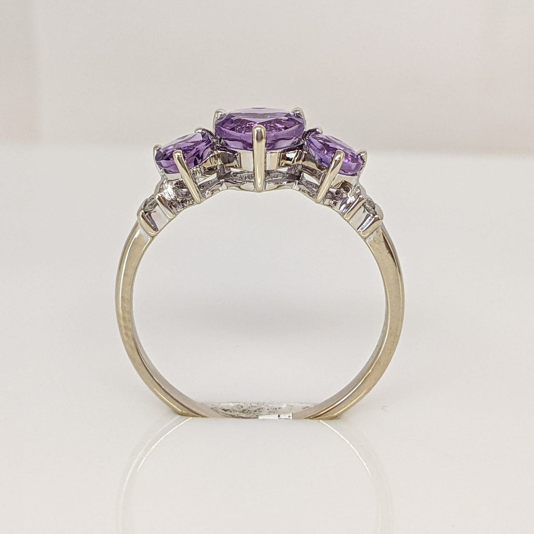 14K WHITE AMETHYST HEART 6MM (1) 4MM (2) WITH (2) MELEE ESTATE RING 2.2 GRAMS