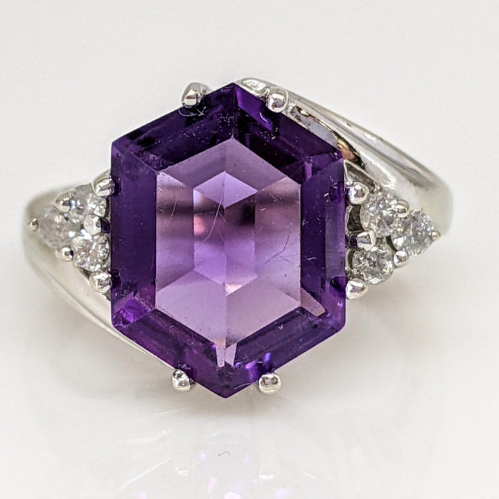10K WHITE AMETHYST HEXAGON 9X12 WITH (6) MELEE ESTATE RING 4.5 GRAMS