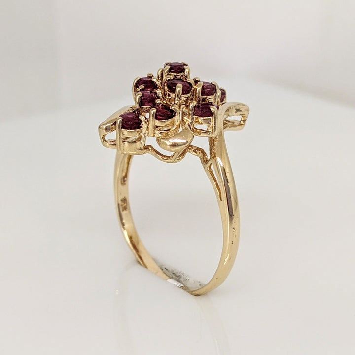 10K RUBY ROUND (13) 2.5MM ESTATE CLUSTER RING 3.0 GRAMS