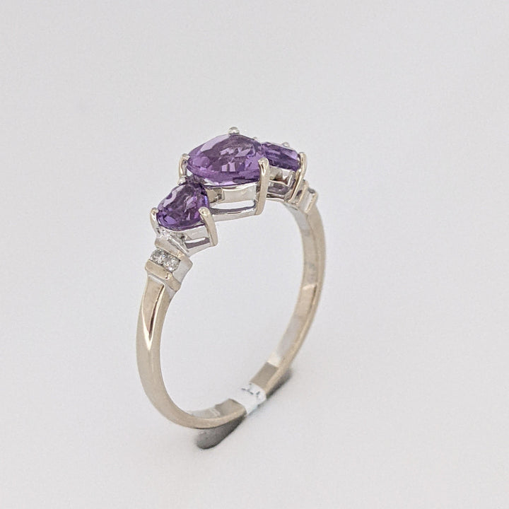 14K WHITE AMETHYST HEART 6MM (1) 4MM (2) WITH (2) MELEE ESTATE RING 2.2 GRAMS