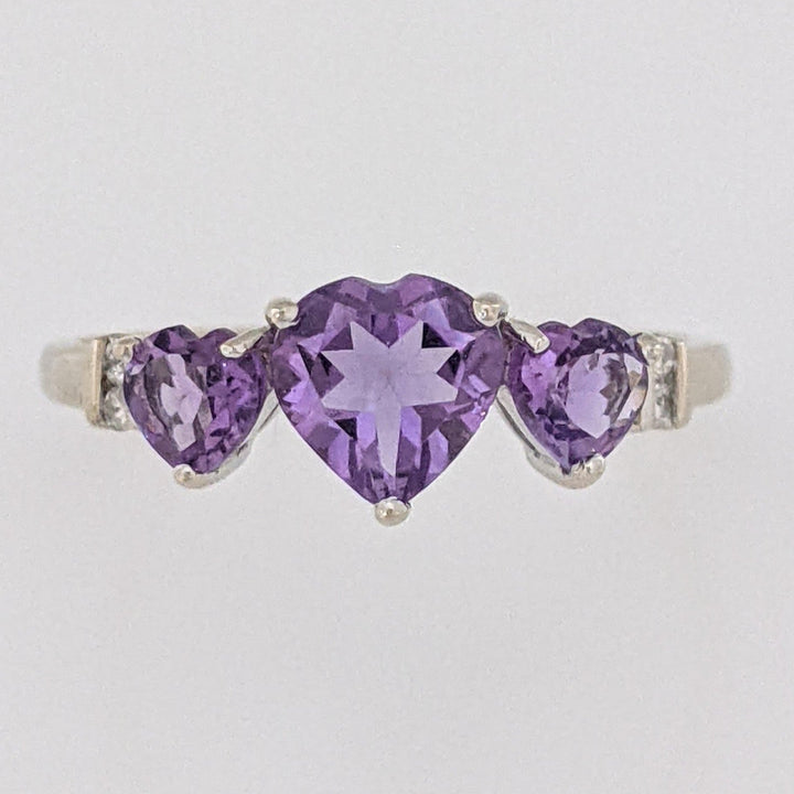14K WHITE AMETHYST HEART 6MM (1) 4MM (2) WITH (2) MELEE ESTATE RING 2.2 GRAMS