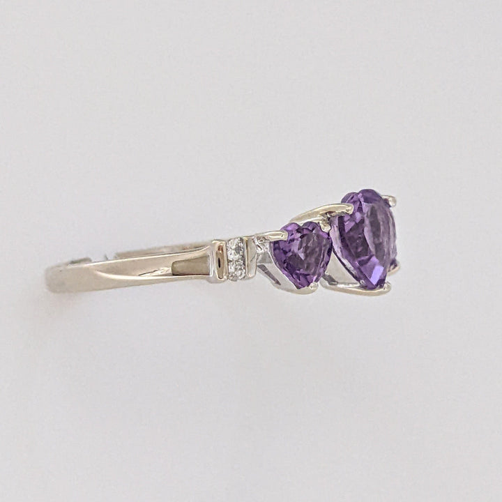 14K WHITE AMETHYST HEART 6MM (1) 4MM (2) WITH (2) MELEE ESTATE RING 2.2 GRAMS
