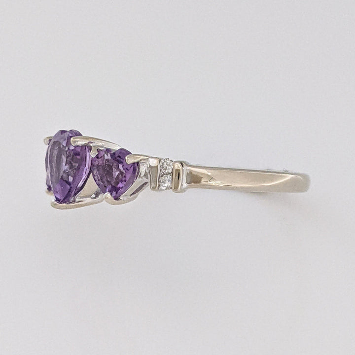 14K WHITE AMETHYST HEART 6MM (1) 4MM (2) WITH (2) MELEE ESTATE RING 2.2 GRAMS