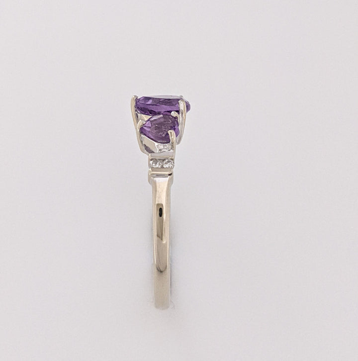 14K WHITE AMETHYST HEART 6MM (1) 4MM (2) WITH (2) MELEE ESTATE RING 2.2 GRAMS