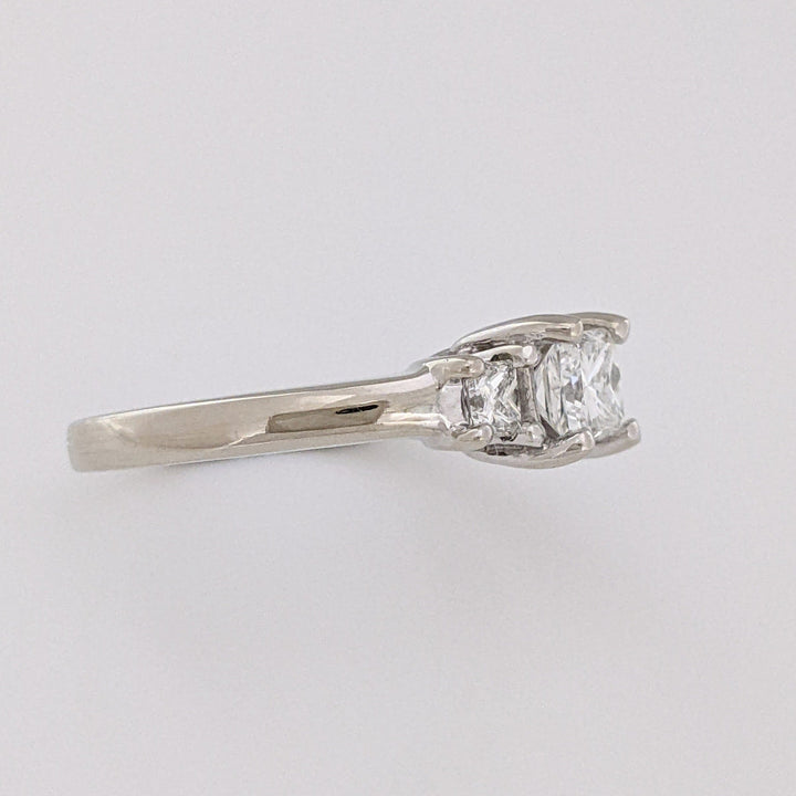 14K WHITE 1.04 CARAT TOTAL WEIGHT VS2 G DIAMOND PRINCESS CUT (3) ESTATE RING 4.4 GRAMS