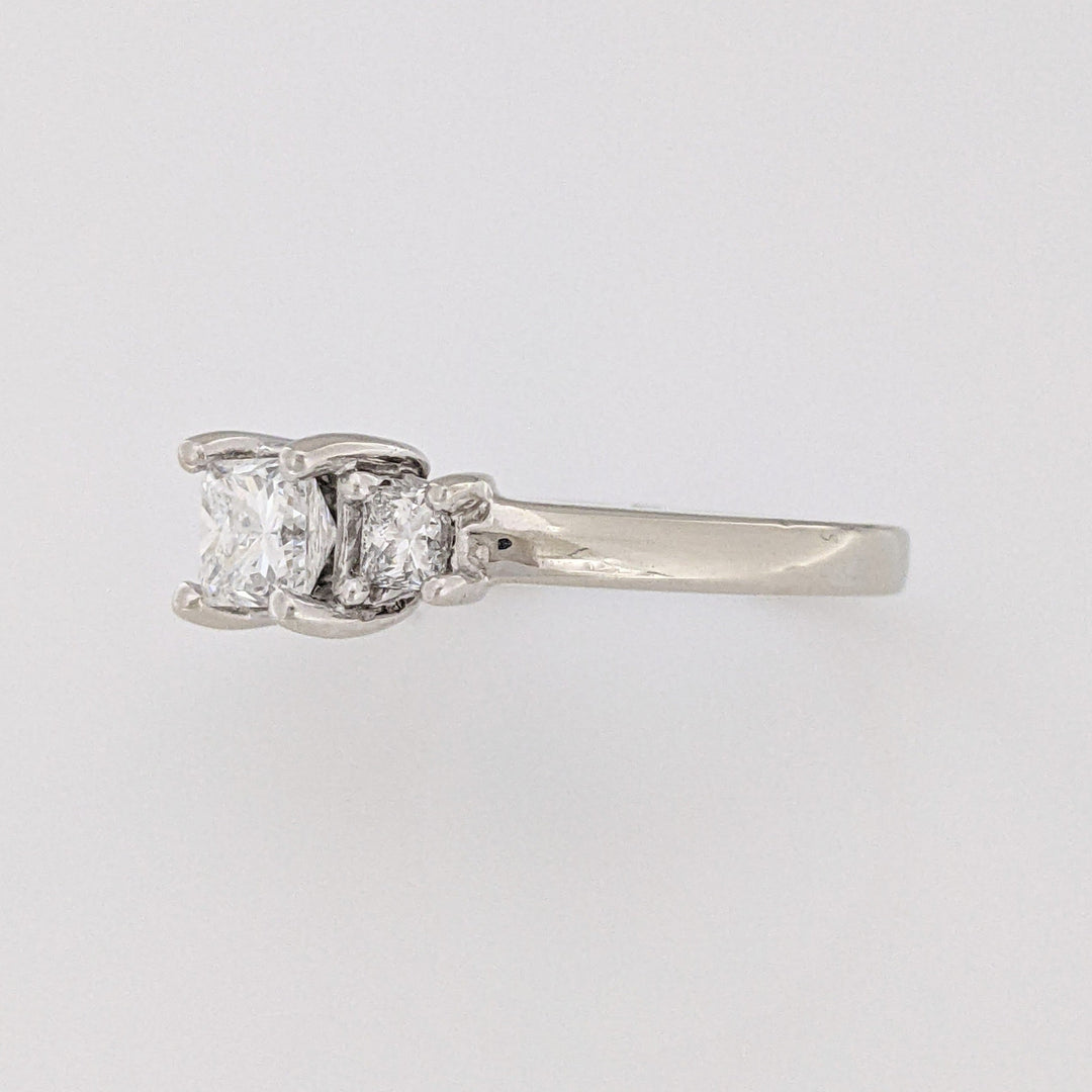 14K WHITE 1.04 CARAT TOTAL WEIGHT VS2 G DIAMOND PRINCESS CUT (3) ESTATE RING 4.4 GRAMS