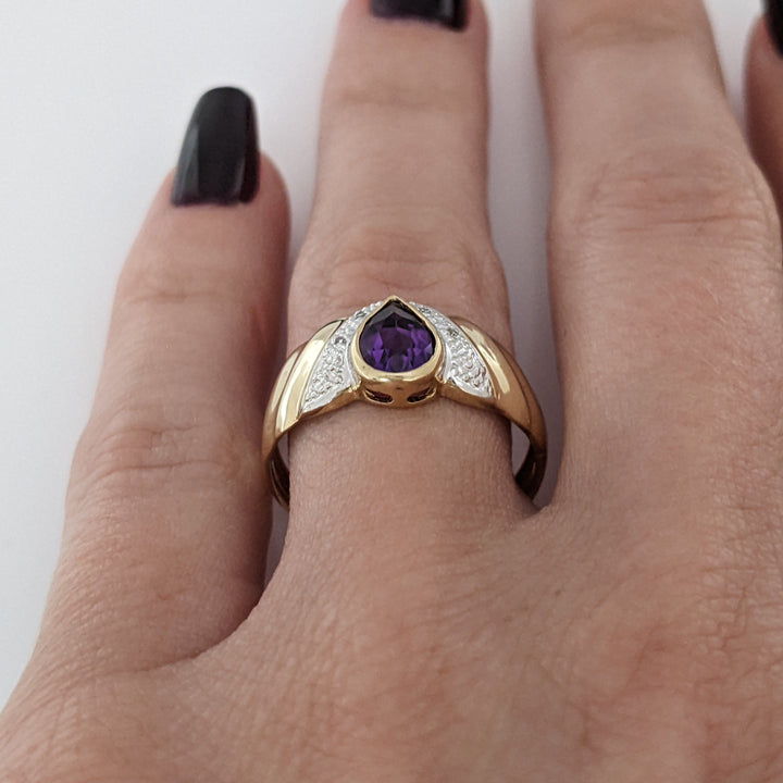 14K AMETHYST PEAR 5X7 BEZEL WITH MELEE ESTATE RING 2.8 GRAMS