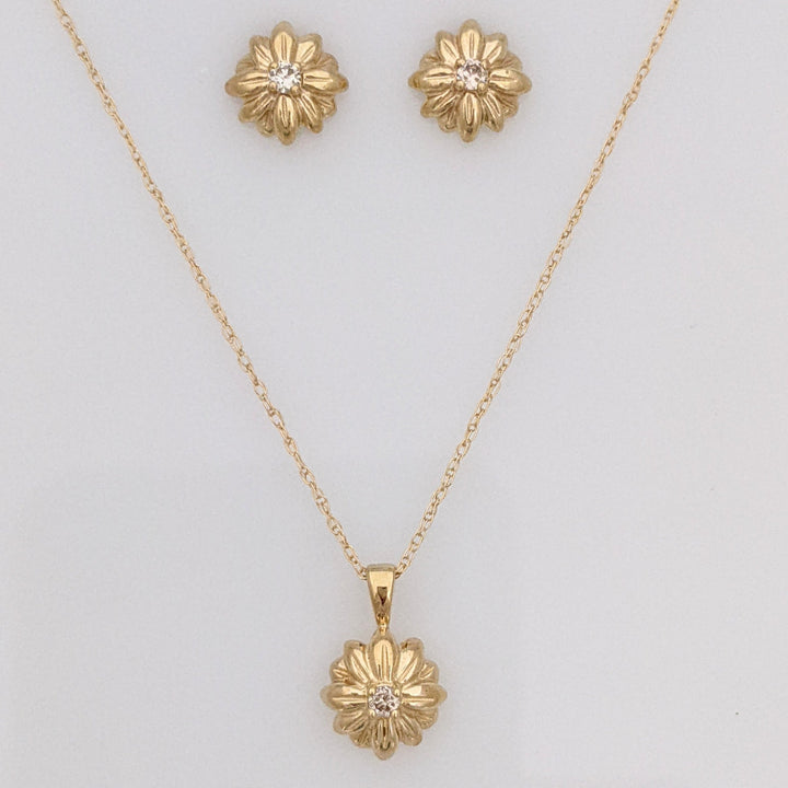 14K DIAMOND ROUND (3) ESTATE FLOWER EARRING/ PENDANT & CHAIN ESTATE SET 3.5 GRAMS