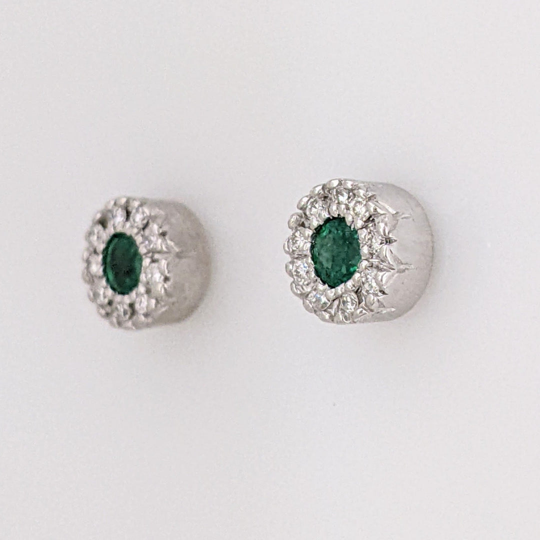 18K WHITE EMERALD ROUND 2.5MM WITH MELEE HALO ESTATE STUD EARRINGS 2.4 GRAMS