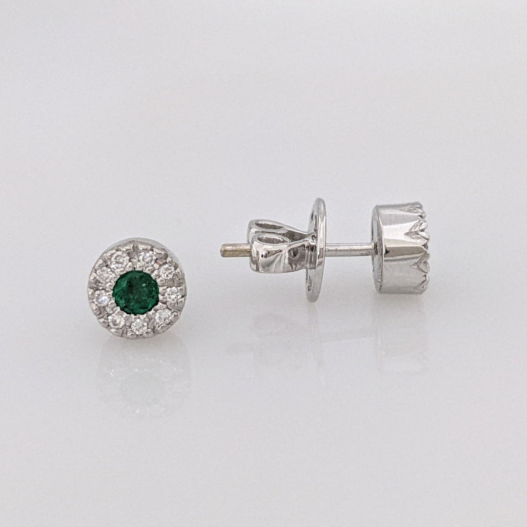18K WHITE EMERALD ROUND 2.5MM WITH MELEE HALO ESTATE STUD EARRINGS 2.4 GRAMS