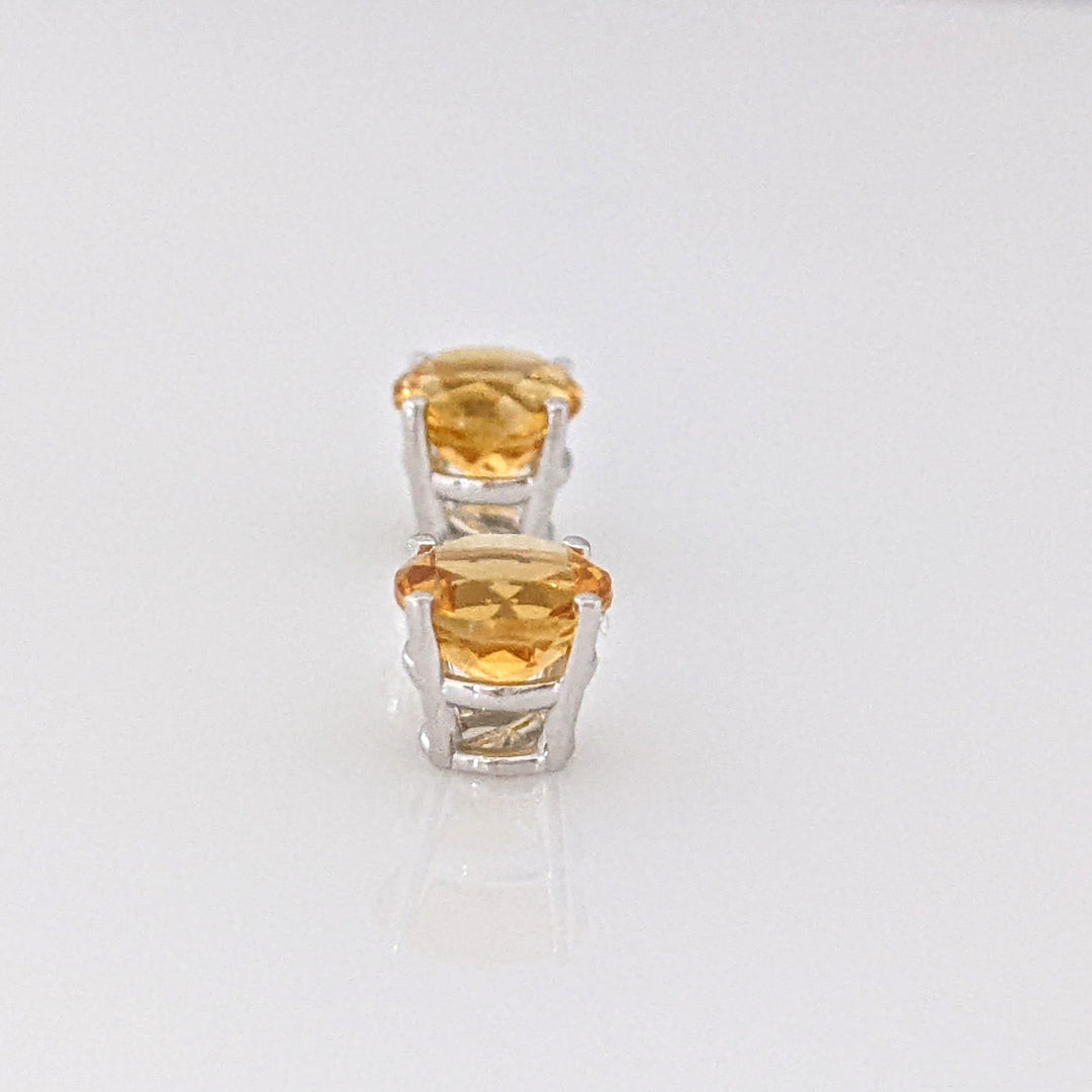 14K WHITE CITRINE ROUND 5MM ESTATE STUD EARRINGS 0.8 GRAMS