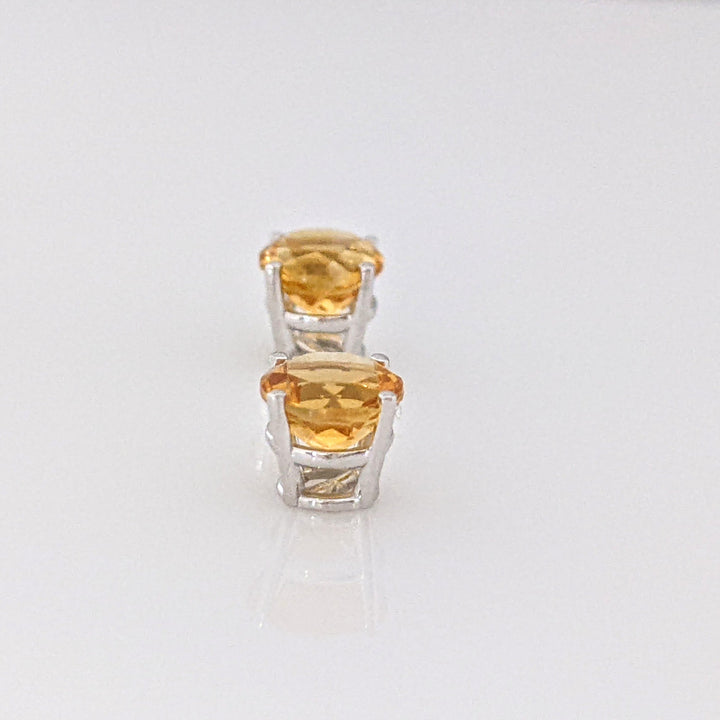 14K WHITE CITRINE ROUND 5MM ESTATE STUD EARRINGS 0.8 GRAMS