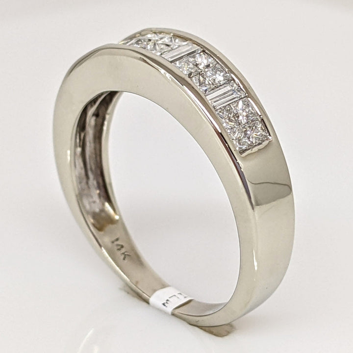 14K WHITE .59 CARAT TOTAL WEIGHT I1 G DIAMOND PRINCESS CUT (2) BAGUETTE (4) ESTATE BAND 4.5 GRAMS