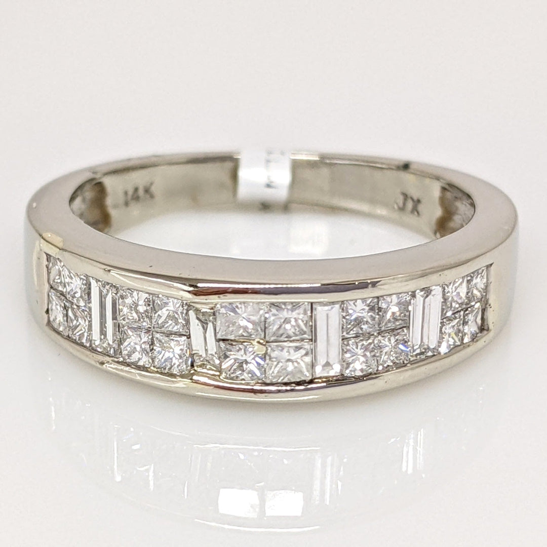 14K WHITE .59 CARAT TOTAL WEIGHT I1 G DIAMOND PRINCESS CUT (2) BAGUETTE (4) ESTATE BAND 4.5 GRAMS
