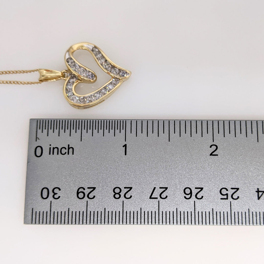 10K .96 CARAT TOTAL WEIGHT I2 I DIAMOND ROUND (20) ESTATE HEART PENDANT & CHAIN 4.6 GRAMS