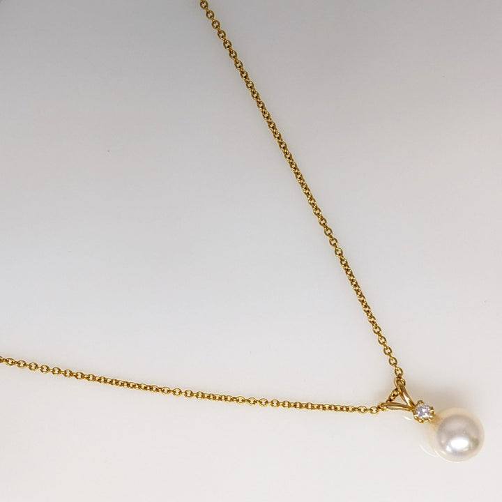 14K PEARL ROUND 6.7MM WITH MELEE ESTATE PENDANT & CHAIN 1.6 GRAMS