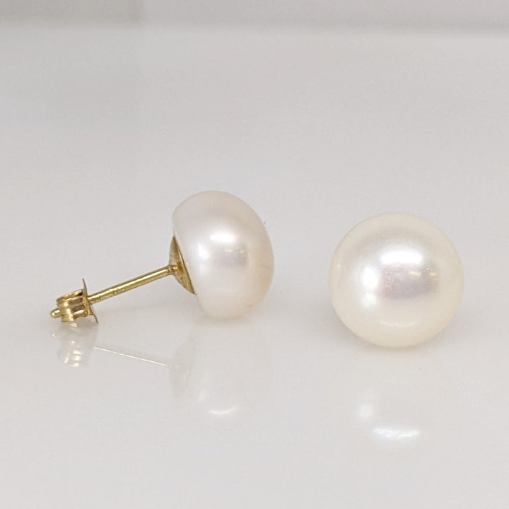 14K PEARL BUTTON 8.5MM STUD ESTATE EARRINGS 1.5 GRAMS