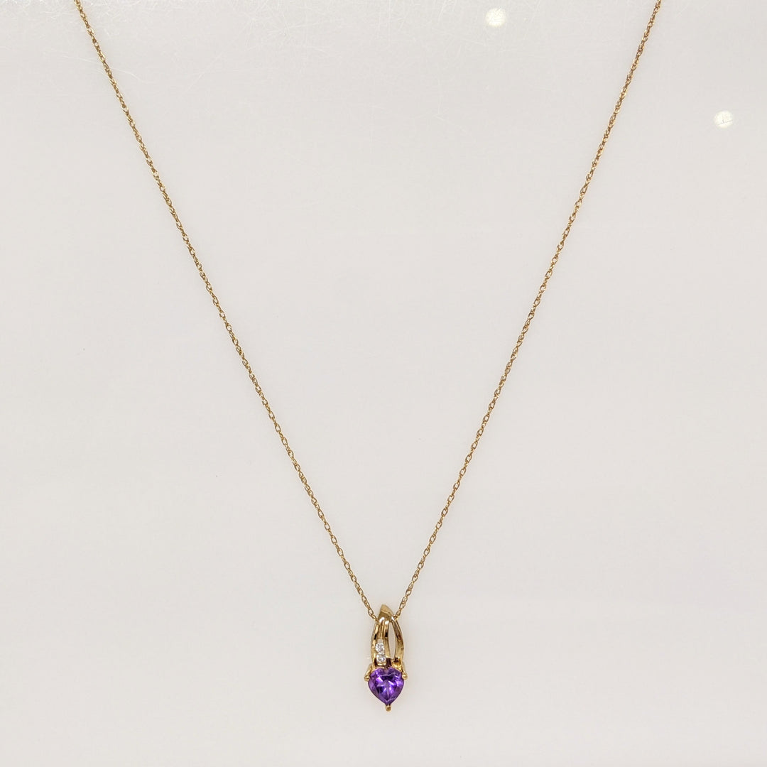 10K AMETHYST HEART 5MM WITH (2) CUBIC ZIRCONIA ESTATE PENDANT & CHAIN 1.0 GRAMS