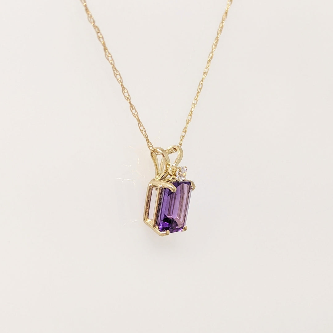 10K AMETHYST EMERALD CUT 5X7 WITH CUBIC ZIRCONIA ESTATE PENDANT & CHAIN 0.9 GRAMS