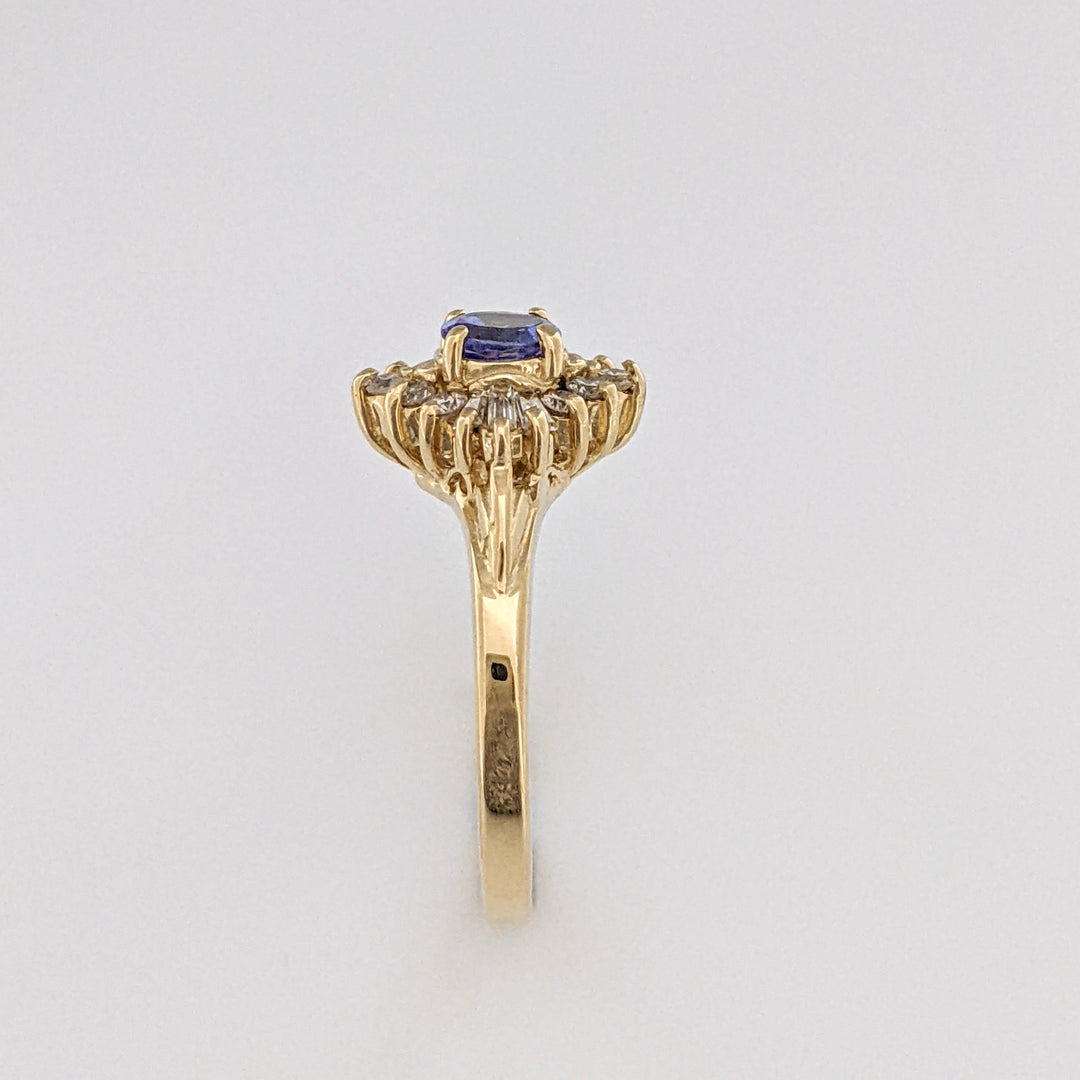 14K TANZANITE ROUND 4.5MM WITH ROUND/ BAGUETTE DIAMOND MELEE ESTATE RING 3.0 GRAMS