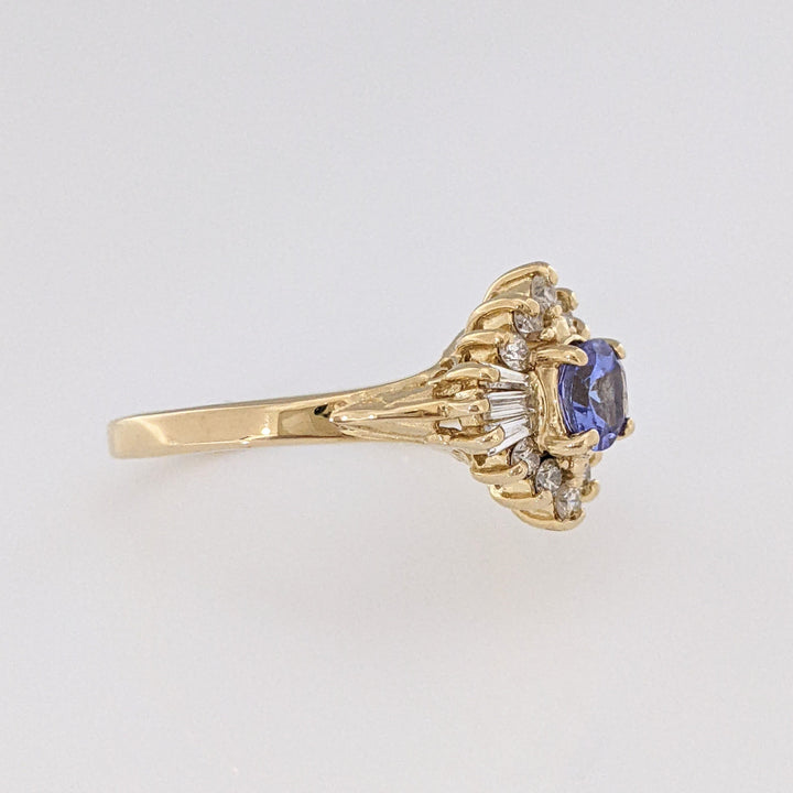 14K TANZANITE ROUND 4.5MM WITH ROUND/ BAGUETTE DIAMOND MELEE ESTATE RING 3.0 GRAMS