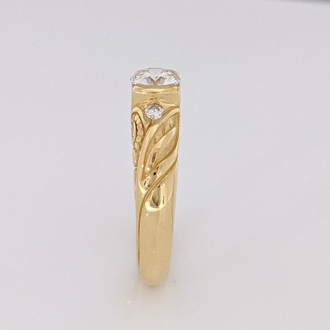18K .55 CARAT TOTAL WEIGHT VS1 H DIAMOND ROUND (3) ESTATE RING 5.5 GRAMS