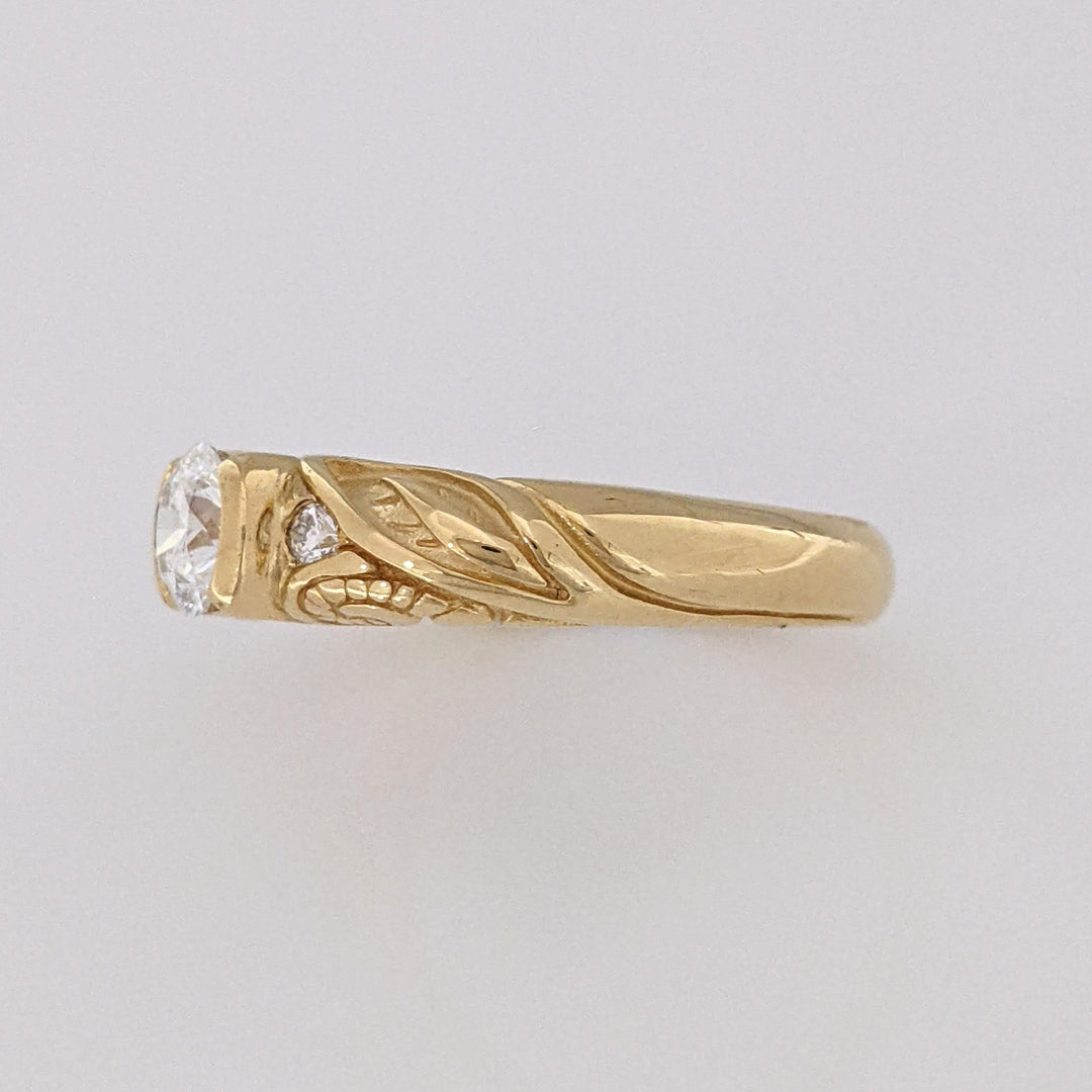 18K .55 CARAT TOTAL WEIGHT VS1 H DIAMOND ROUND (3) ESTATE RING 5.5 GRAMS