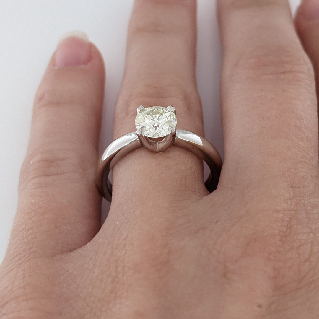14K WHITE 1.01 CARAT TOTAL I1 L DIAMOND ROUND ESTATE SOLITAIRE RING 4.4 GRAMS