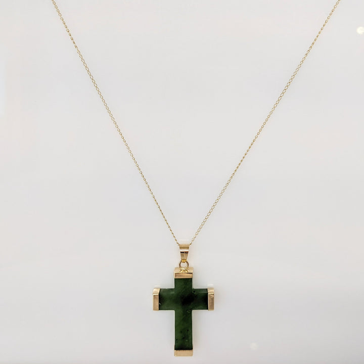14K JADE GREEN CROSS WITH GOLD TRIM ESTATE PENDANT & CHAIN 4.2 GRAMS