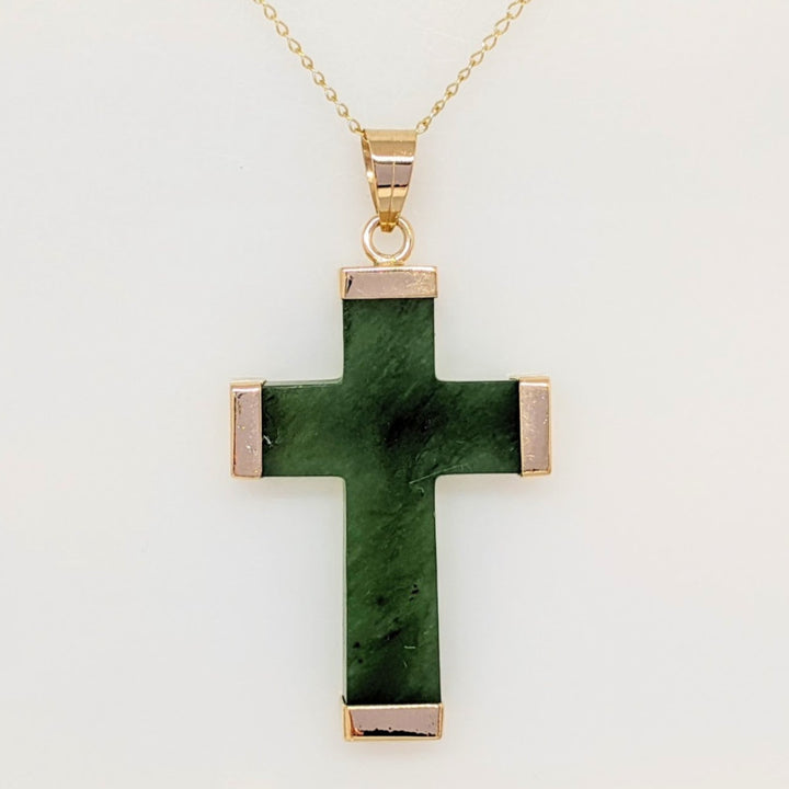 14K JADE GREEN CROSS WITH GOLD TRIM ESTATE PENDANT & CHAIN 4.2 GRAMS