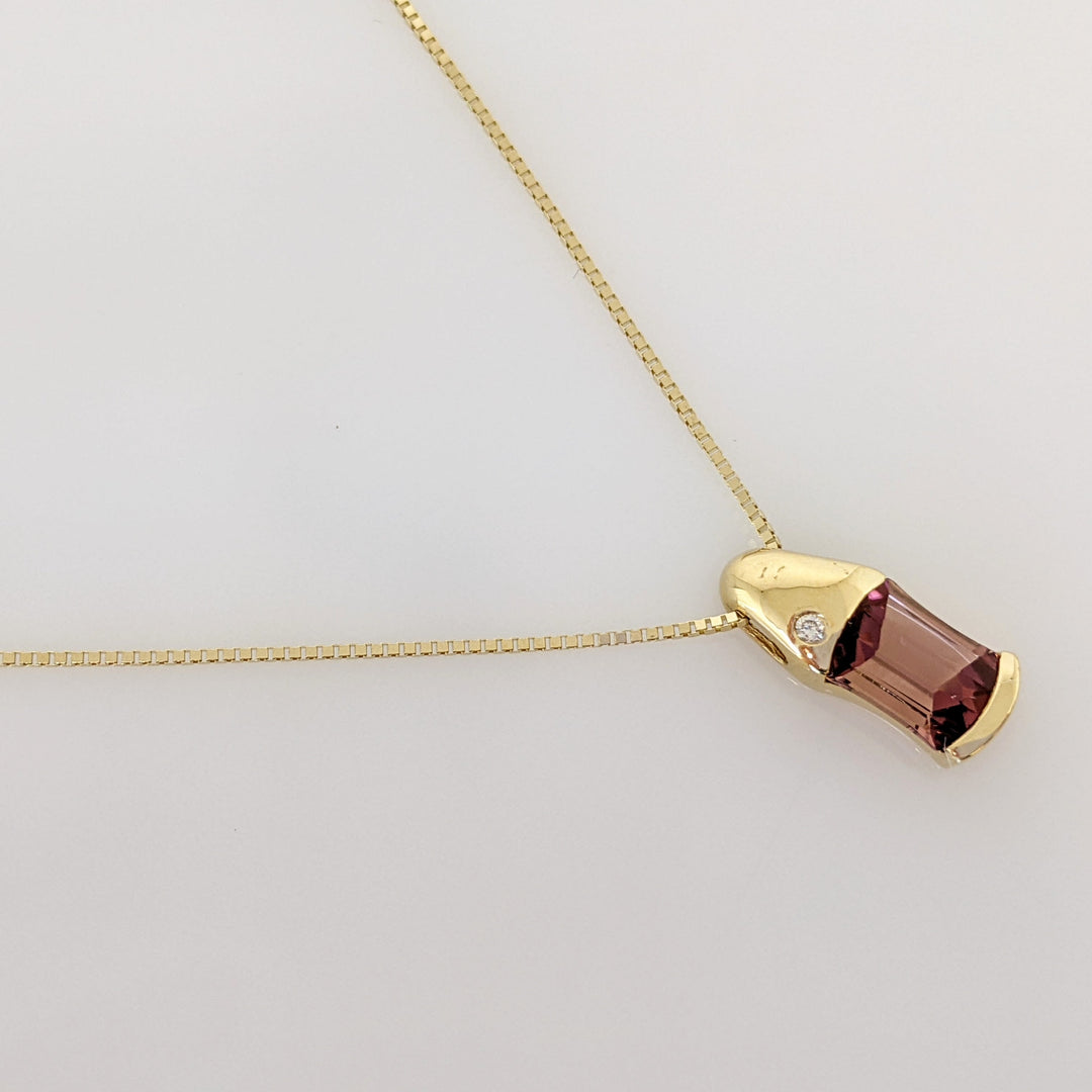 18K PINK TOURMALINE EMERALD CUT 5X8 WITH MELEE ESTATE PENDANT & 14K CHAIN 3.1 GRAMS