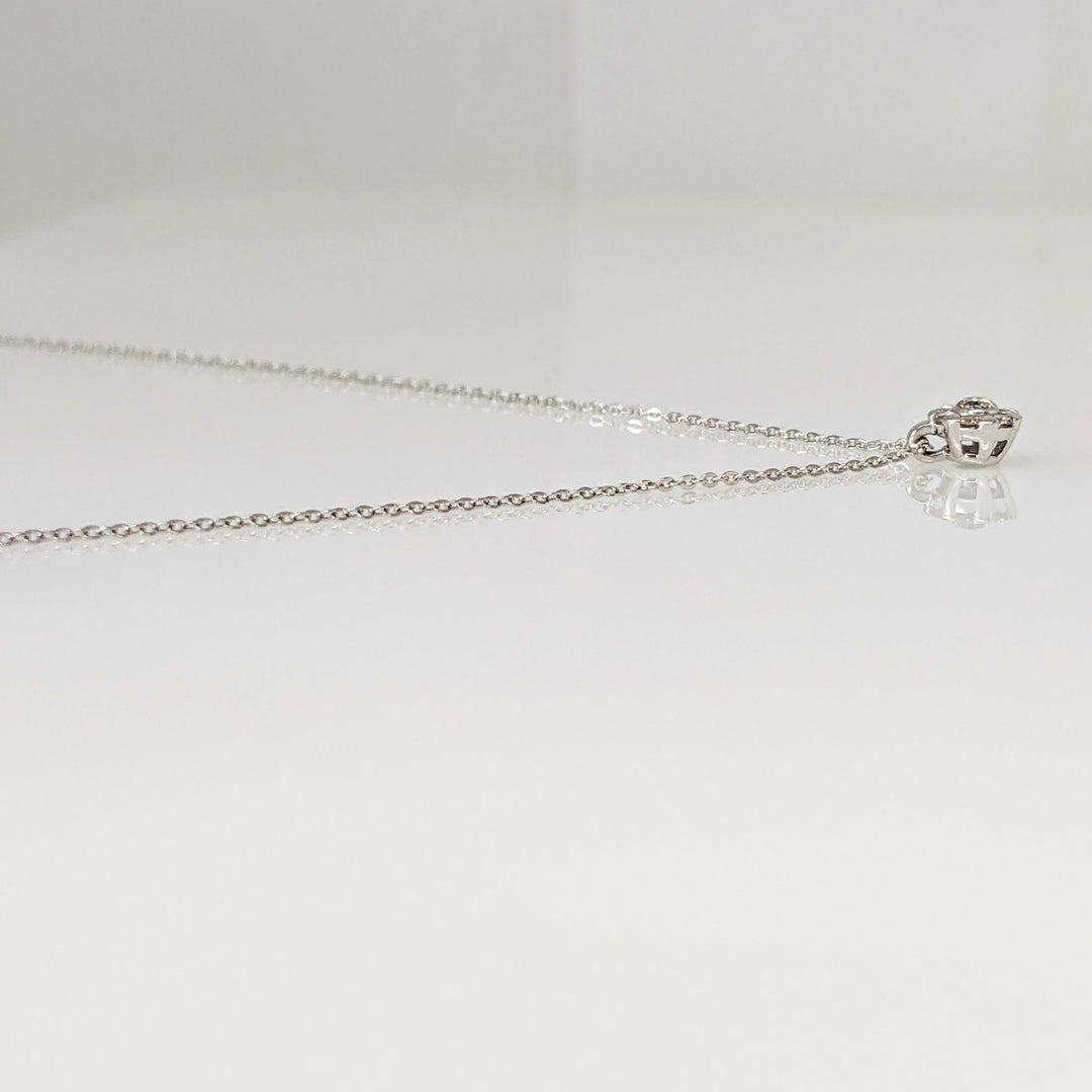 14K WHITE .10 CARAT TOTAL WEIGHT DIAMOND ROUND (8) DAINTY CLUSTER ESTATE PENDANT & CHAIN 1.1 GRAM