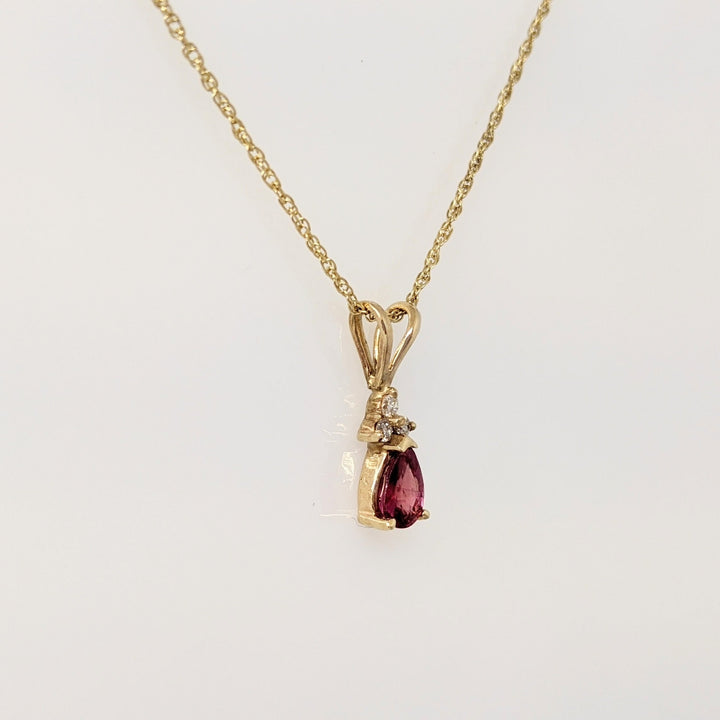 14K RUBY PEAR 4X6 WITH (3) MELEE ESTATE PENDANT & CHAIN 1.7 GRAMS
