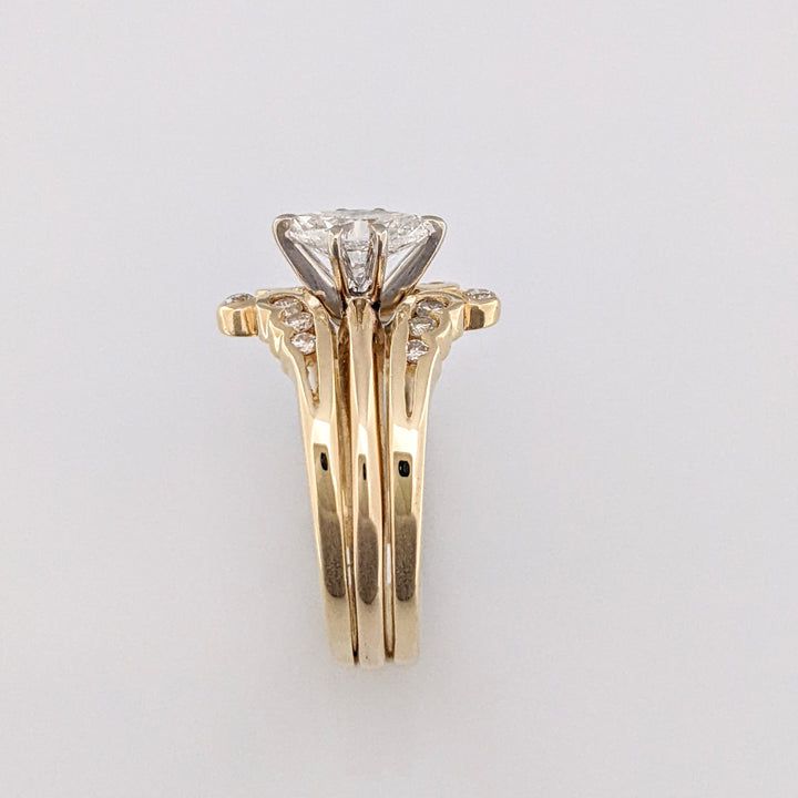 14K .82 CARAT TOTAL WEIGHT SI1-I1 H DIAMOND MARQUISE (1) ROUND (14) ESTATE RING 5.2 GRAMS