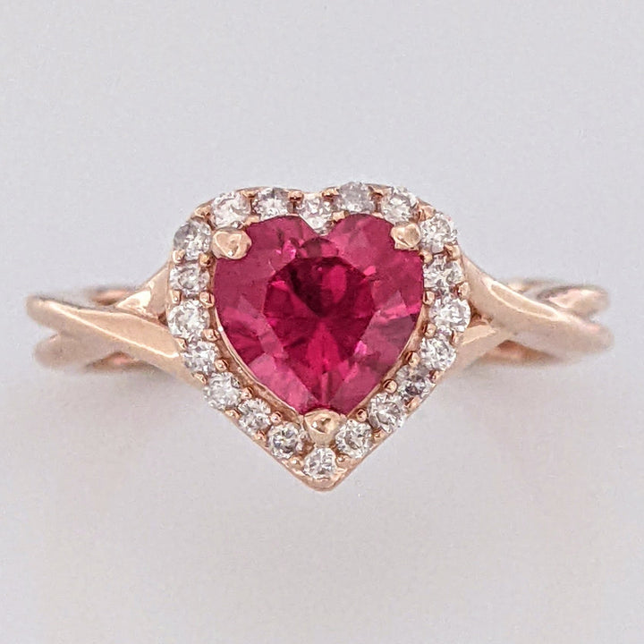 14K ROSE SYNTHETIC RUBY HEART 6MM WTIH (20) MELEE ESTATE RING 2.4 GRAMS